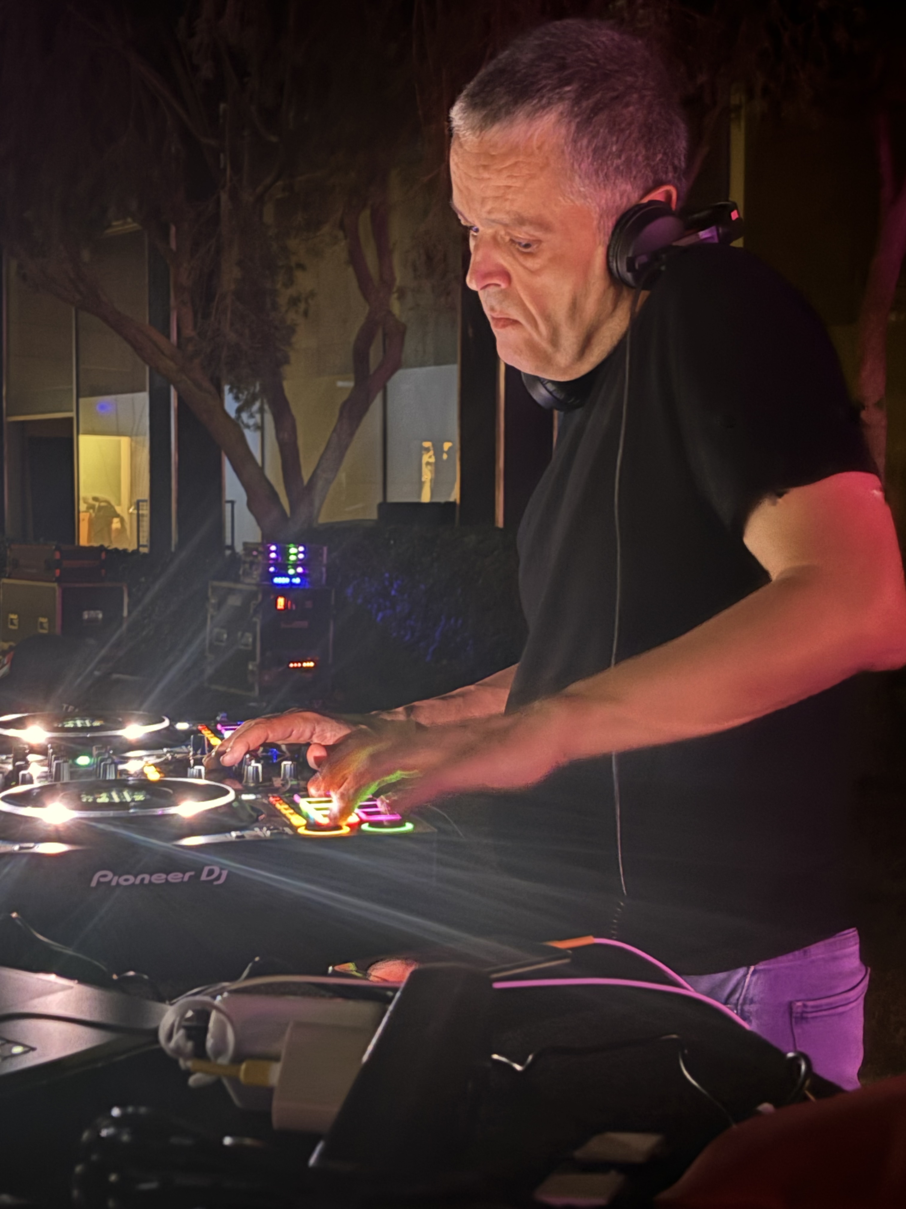 DJ Mehmet Çapar